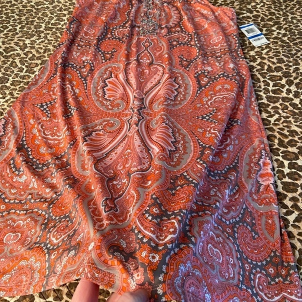 Paisley Glam Bedazzled Keyhole Back MIDI Sleeveless Dress - Picture 12 of 15